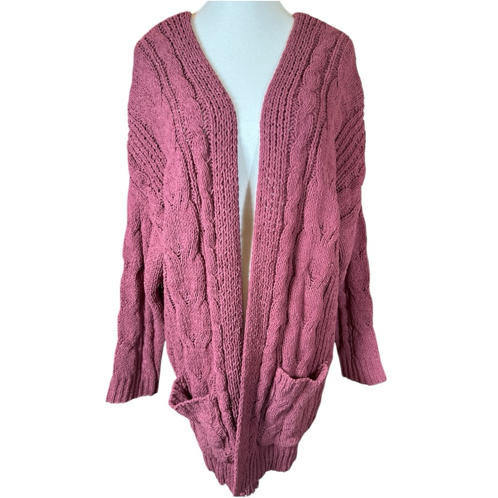 Love Tree NWT Mauve Cable Knit Cardigan